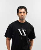 Camiseta negra con hombros caídos Space